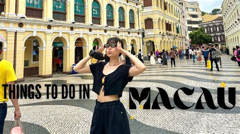Macau transportation from ferry to Senado Square .